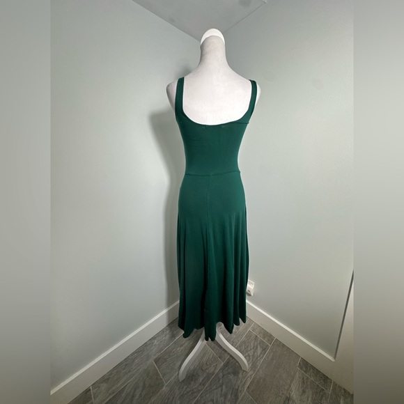 Reformation Zarina Notch Neck Dress in Emerald Green Sleeveless Size Small - Picture 9 of 17